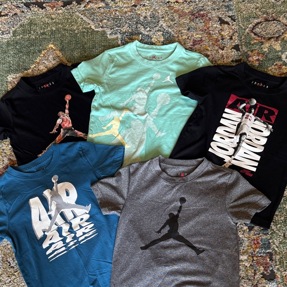 JORDAN BOYS BUNDLE OF 5 T-SHIRTS IN SZ 6  (5-6 YRS)…EXCELLENT PREOWNED CONDITION